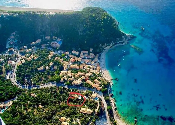 Christianna * Áyios Nikítas