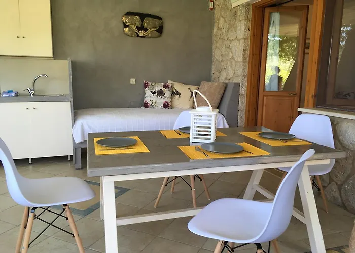 Christianna Apartment